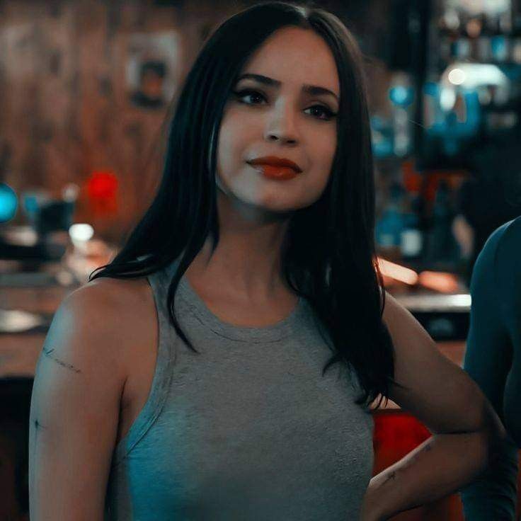 jesus_eleven's tweet photo. feliz cumpleaños mi Sof @SofiaCarson quiero que sepas que eres una de las personas que hace mi vida más feliz 🥹🫶🏼 gracias por darnos tanto arte cada que haces una canción o actúas en una película, significa mucho para mi ✨ te amo infinito ♾️❤️ #HappyBirthdaySofiaCarson 🥳 https://t.co/hDK3mn21Kv