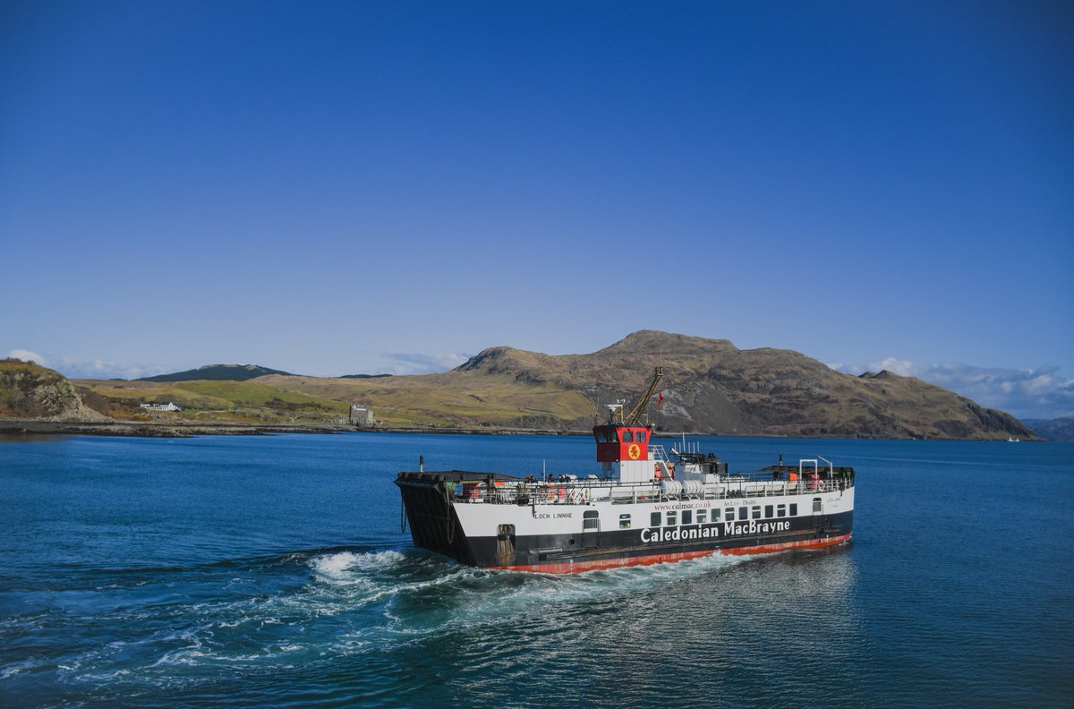CalMac Service Info tweet media