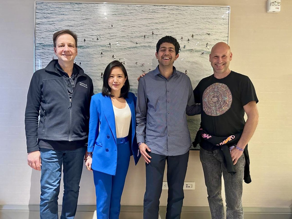 Huge congrats to the @eigenlayer team on their monumental launch! It's been a blast for the @etherealvc team to ideate with @sreeramkannan on his vision to create the verifiable cloud on Ethereum. Today marks a major step forward in achieving permissionless innovation and