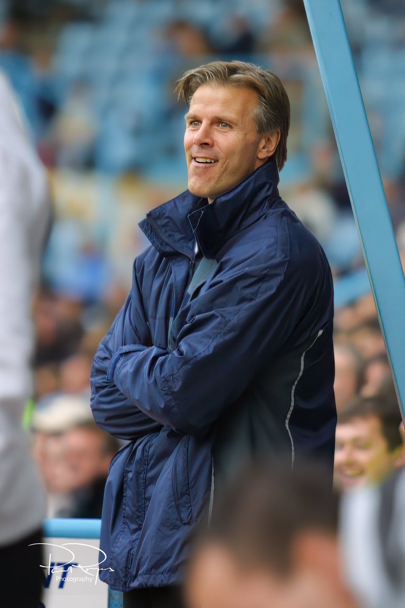 Percentage wise, our 5th most successful manager. 
I know he retired from playing to concentrate on his managerial duties, I just think he was still so good he should’ve carried on. 
Roland Nilsson
#pusb #coventrycity @Coventry_City
