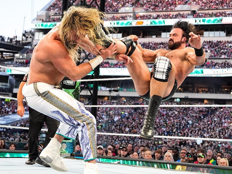 realjaythakur's tweet image. Seth Rollins is Very Under Appreciated For What He Has Done 

Homie Just Gave Bangers in Mania 40
Night 1 Main Event
Night 2 Opener 
Night 2 Main Event

Played A Major Role &amp;amp; Been A Key Factor In Every Match

#ThankyouSeth @WWERollins #WWE #WrestleMania