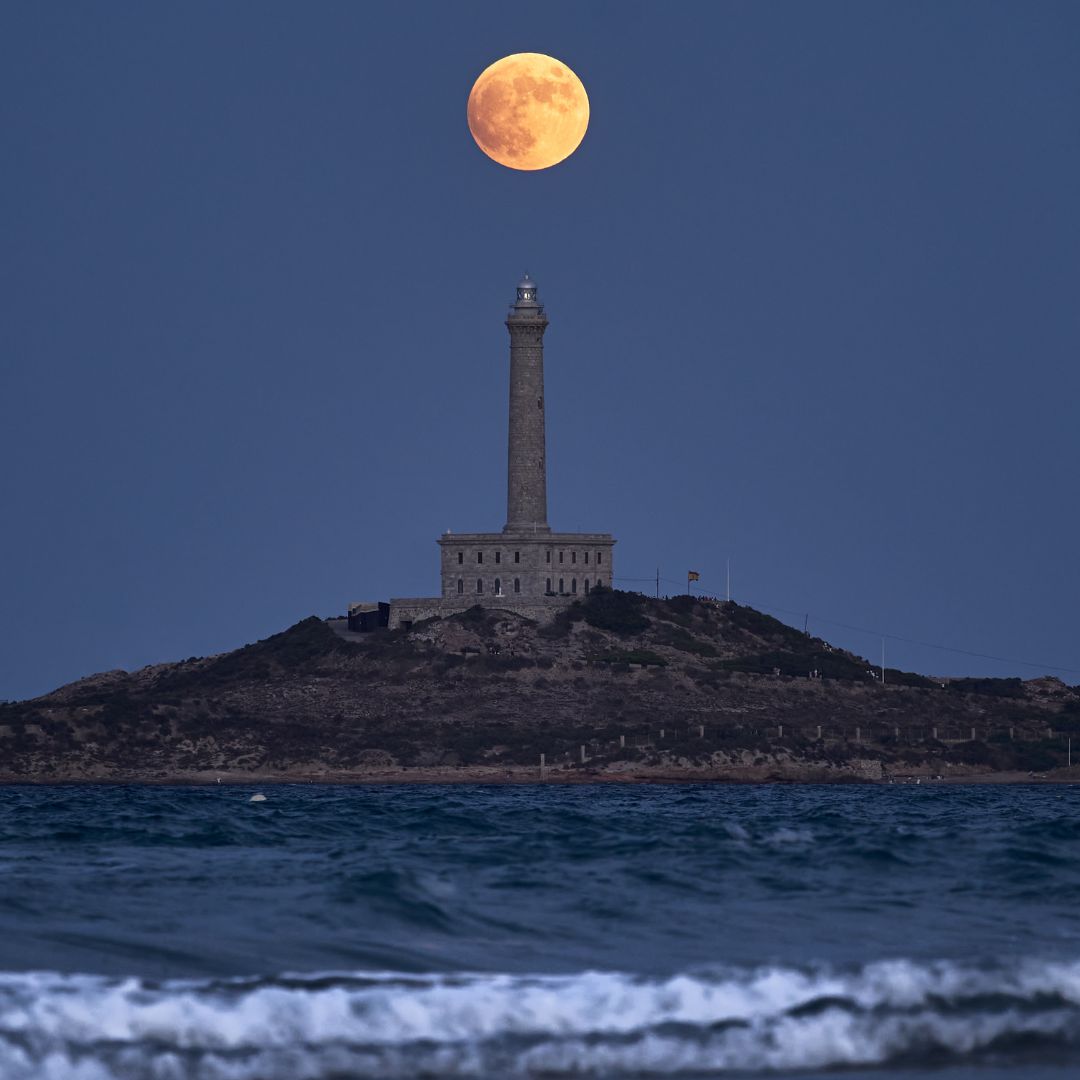 📌 Handy tip for your visit to the Lighthouse of #CabodePalos ⏰Visits every 30 minutes: from 9h to 14h and from 17h to 20h 🗣️Maximum capacity of 10 people for guided tours 💰Fee of €6 per person Book your visit here! ➡️bit.ly/43AwRAJ #regiondemurcia #costacalida