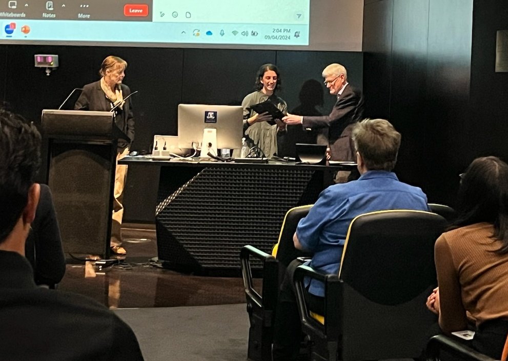 Madeleine Di Natale (@madeleinedinat1) on Twitter photo What an honour to receive the Mendelsohn Student Lecture Award (Fundamental) 2023 and present my PhD research at the awards ceremony. Congratulations to <a href="/VYogendrakumar/">Vignan Yogendrakumar</a> for winning the Clinical Award 👏 🏅
<a href="/TheFurnessLab/">Furness Lab</a> <a href="/UniMelbMDHS/">UniMelb MDHS</a> <a href="/TheFlorey/">The Florey</a> What an honour to receive the Mendelsohn Student Lecture Award (Fundamental) 2023 and present my PhD research at the awards ceremony. Congratulations to <a href="/VYogendrakumar/">Vignan Yogendrakumar</a> for winning the Clinical Award 👏 🏅
<a href="/TheFurnessLab/">Furness Lab</a> <a href="/UniMelbMDHS/">UniMelb MDHS</a> <a href="/TheFlorey/">The Florey</a>