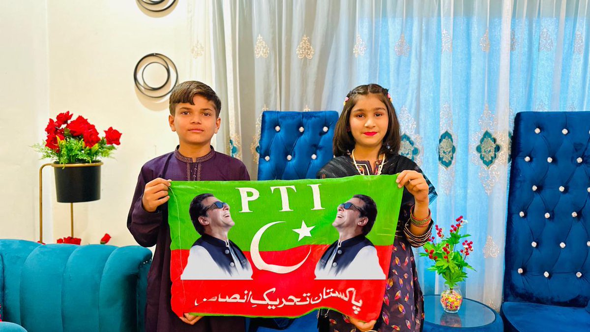 Muneeba_Pk's tweet photo. یہ عید اس مرد مجاہد کے نام جس نے حکومت قربان کی لیکن غلامی قبول نہیں کی!⁧#عید_عمران_خان_کےساتھ⁩ https://t.co/HinnJXVc5x