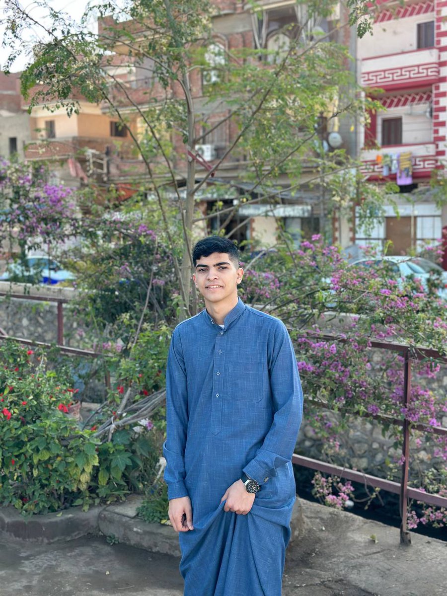 AbdoSeda2's tweet photo. Eid Mubarak 💙✨ https://t.co/v2tS16QlDH