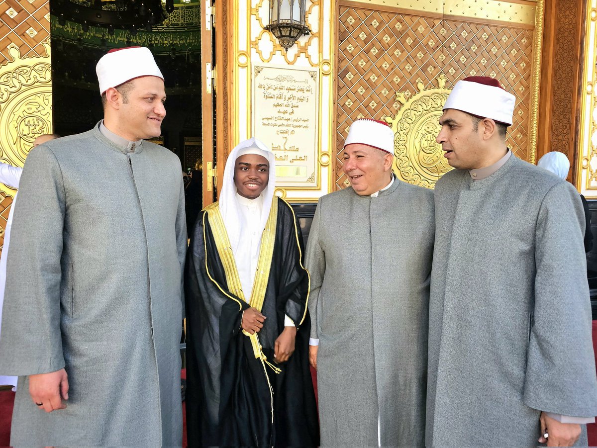 After Eid today in Cairo, Egypt.
With the Imams of the Masjid.

Taqabbal Allahu minna wa minkum
Eid Mubarak.

#EidMubarak #Eid #MuftiYaks