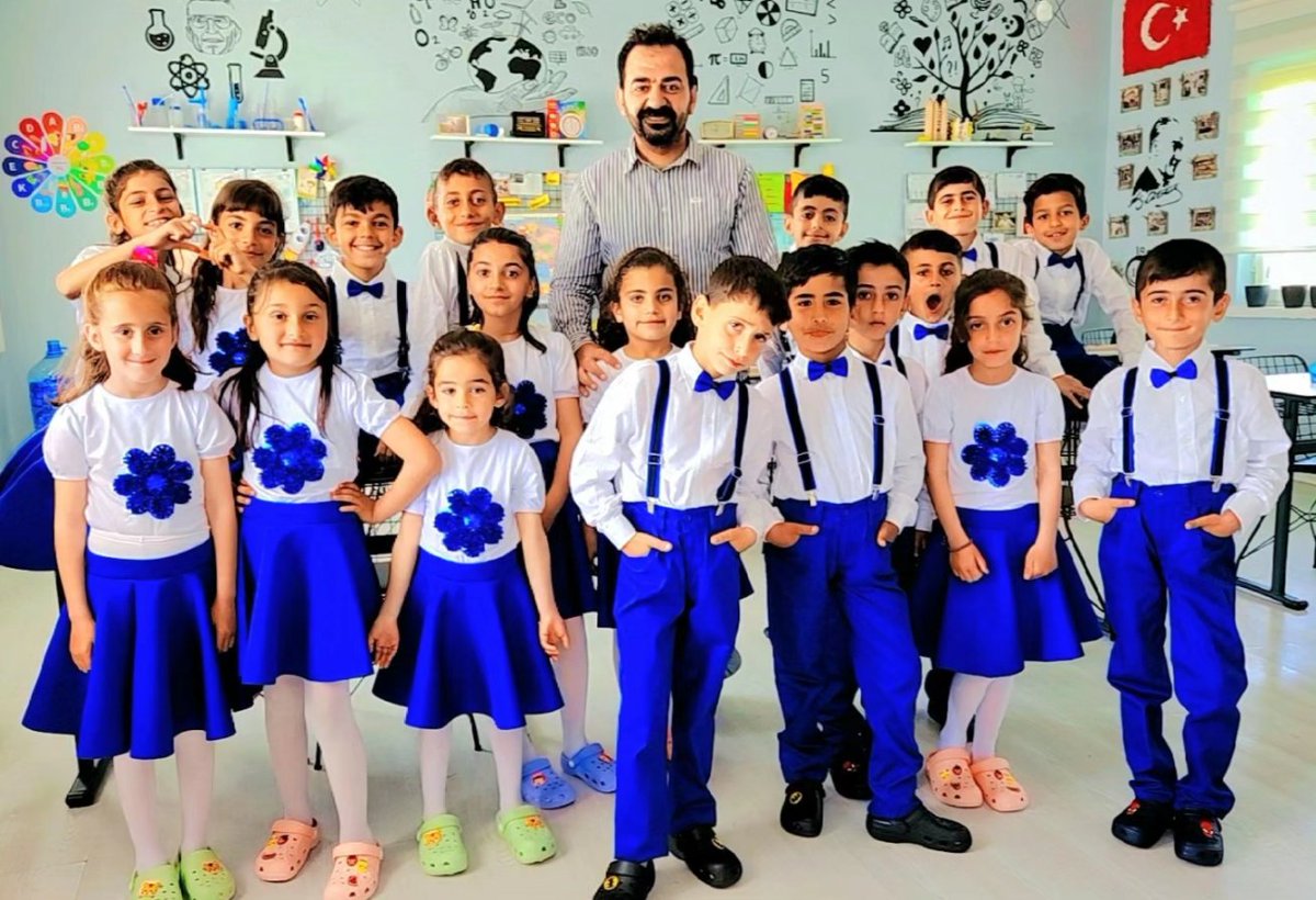 Diyarbakır'dan herkese mutlu bayramlar dileriz 🍬🌸
#RamazanBayramı