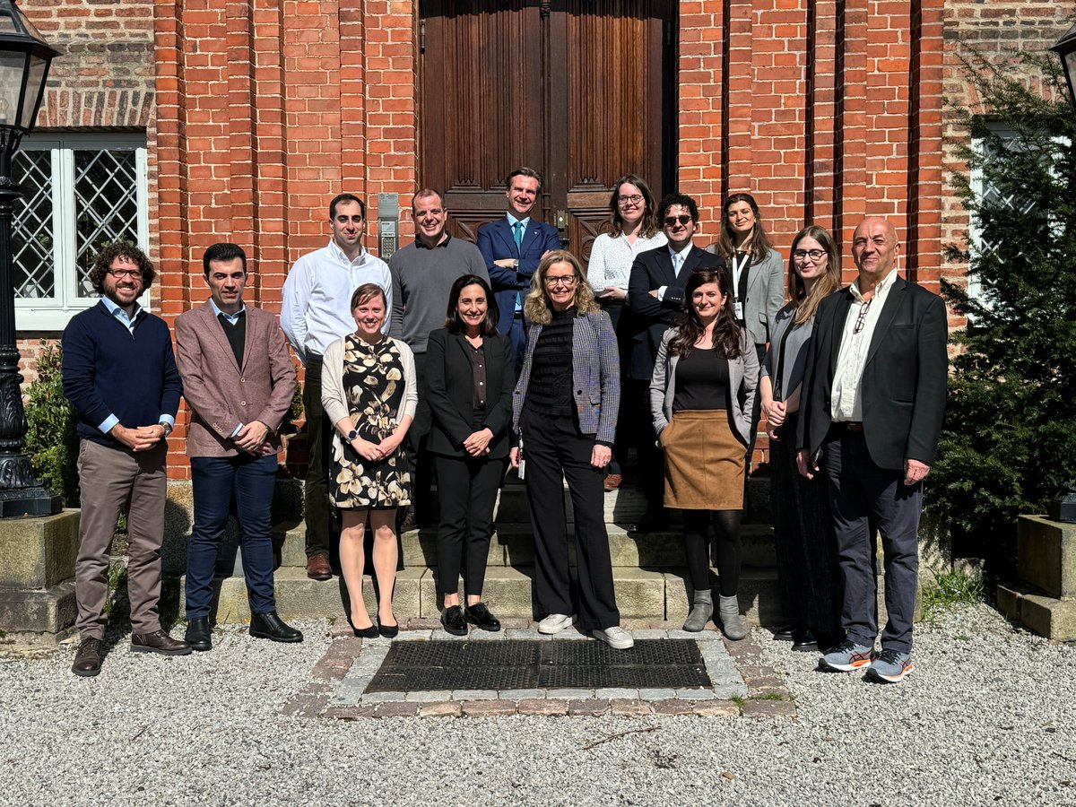 Many thanks🙏 to all stellar experts attending the policy-research dialogue @CMES_LUND @lunduniversity on Europe's changing policies towards Iran