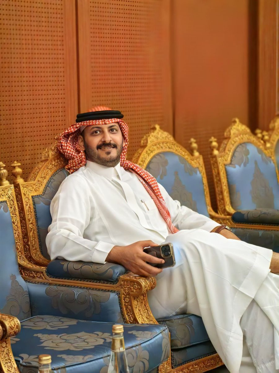 Dhom_5's tweet photo. #كشخه_العيد
كل عام وانتم بخير وصحه وسلامه https://t.co/FrvQjrCfb3