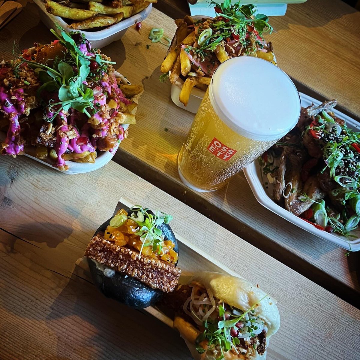 𝘽𝙧𝙚𝙬𝙨-𝙙𝙖𝙮 🍺

What a way to spend a Tuesday! Huge thanks to both <a href="/RatBrewery/">Rat Brewery</a> &amp; <a href="/ossettbrewery/">Ossett Brewery</a> who yesterday hosted ourselves &amp; the guys from <a href="/TowerHotelLN1/">The Tower Hotel</a>.

Finn, Adam &amp; Jack went through the brewing process &amp; brewed a small batch of something special. 

🍺😋👀