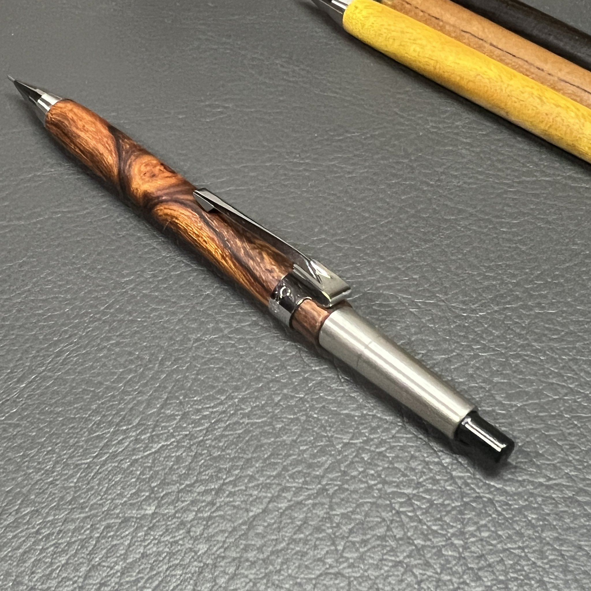 handwood on X: handwood on X: