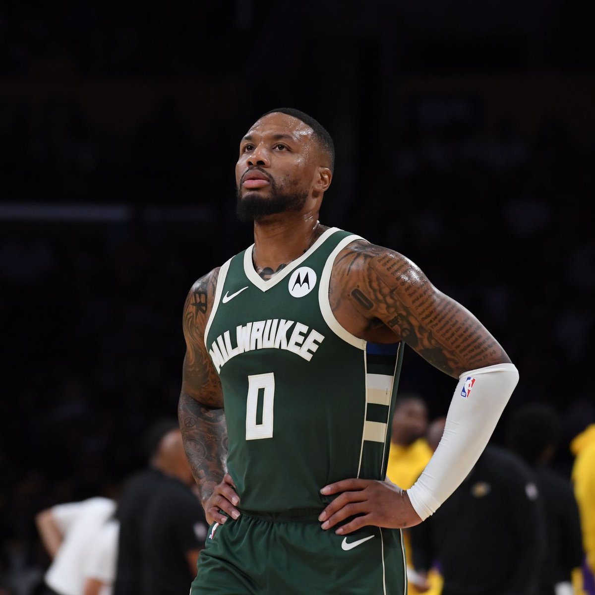 HunchoGambles's tweet image. GIVEAWAY LOCK 🔒💰 TAKE THE OVER ‼️ &amp;amp; NUKE IT ☢️

Damian Lillard o25.5 points (x1.67) 🔒

IF THIS DOES NOT HIT ILL SEND $50 TO TWO PEOPLE WHO LIKE THIS 💰

◦Damian Lillard has hit this in 5/6 games without Giannis this season averaging 32.3 PPG 🔥
◦Orlando Magic give up the 7th…