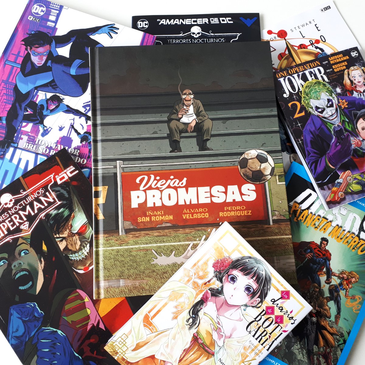 ¡El verdadero partidazo de Champions se juega hoy en las NOVEDADES DE LA SEMANA! ⚽️Llega VIEJAS PROMESAS, una novela gráfica futbolística de @inakisanroman, @alvaro_velasco e @ilustraperico Además, nuevo tomo de Los diarios de la boticaria en #ECCManga: eccediciones.com/novedades/esta…