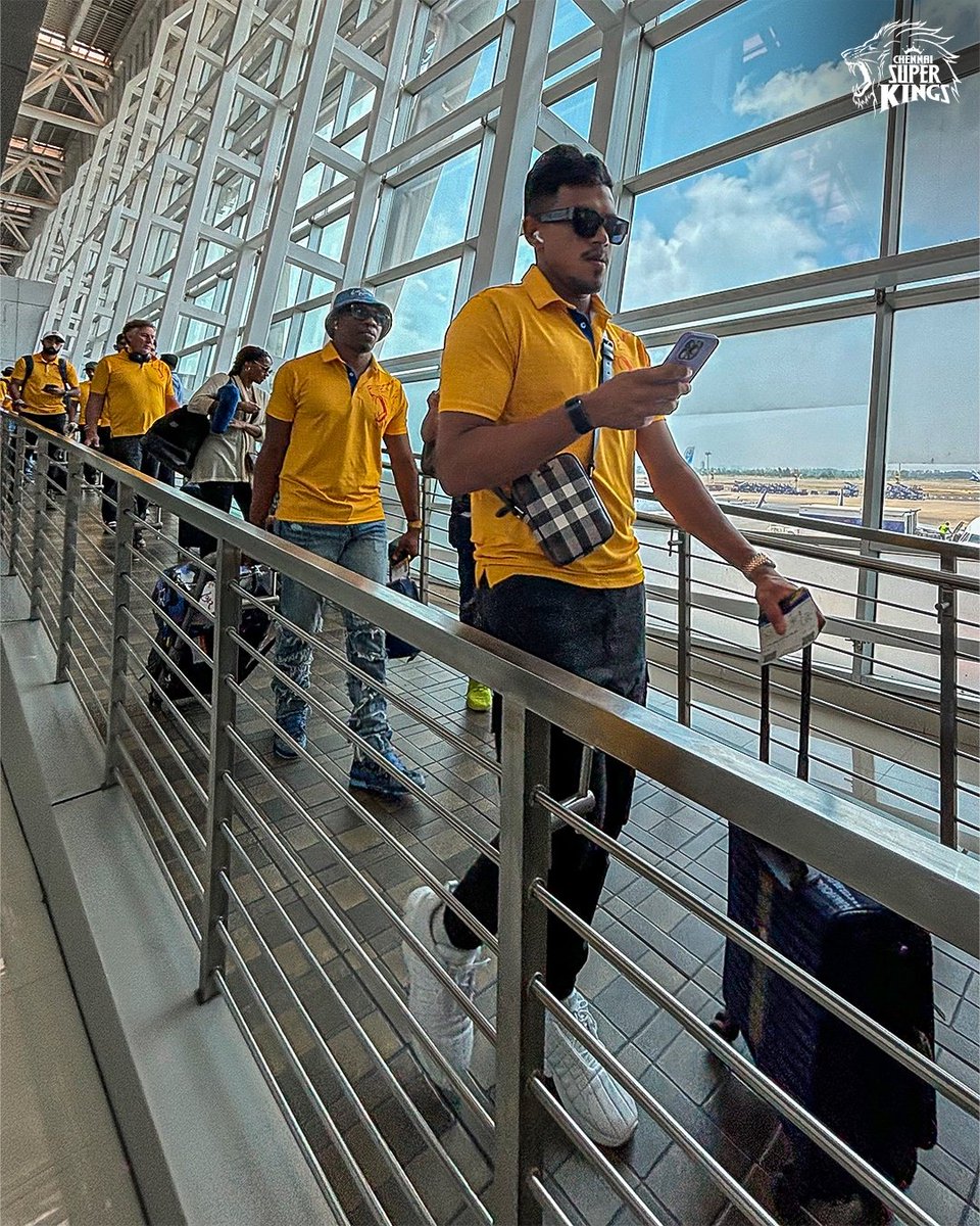 MOOD: Wanderlust ✈️ Wankhede #WhistlePodu #Yellove 🦁💛