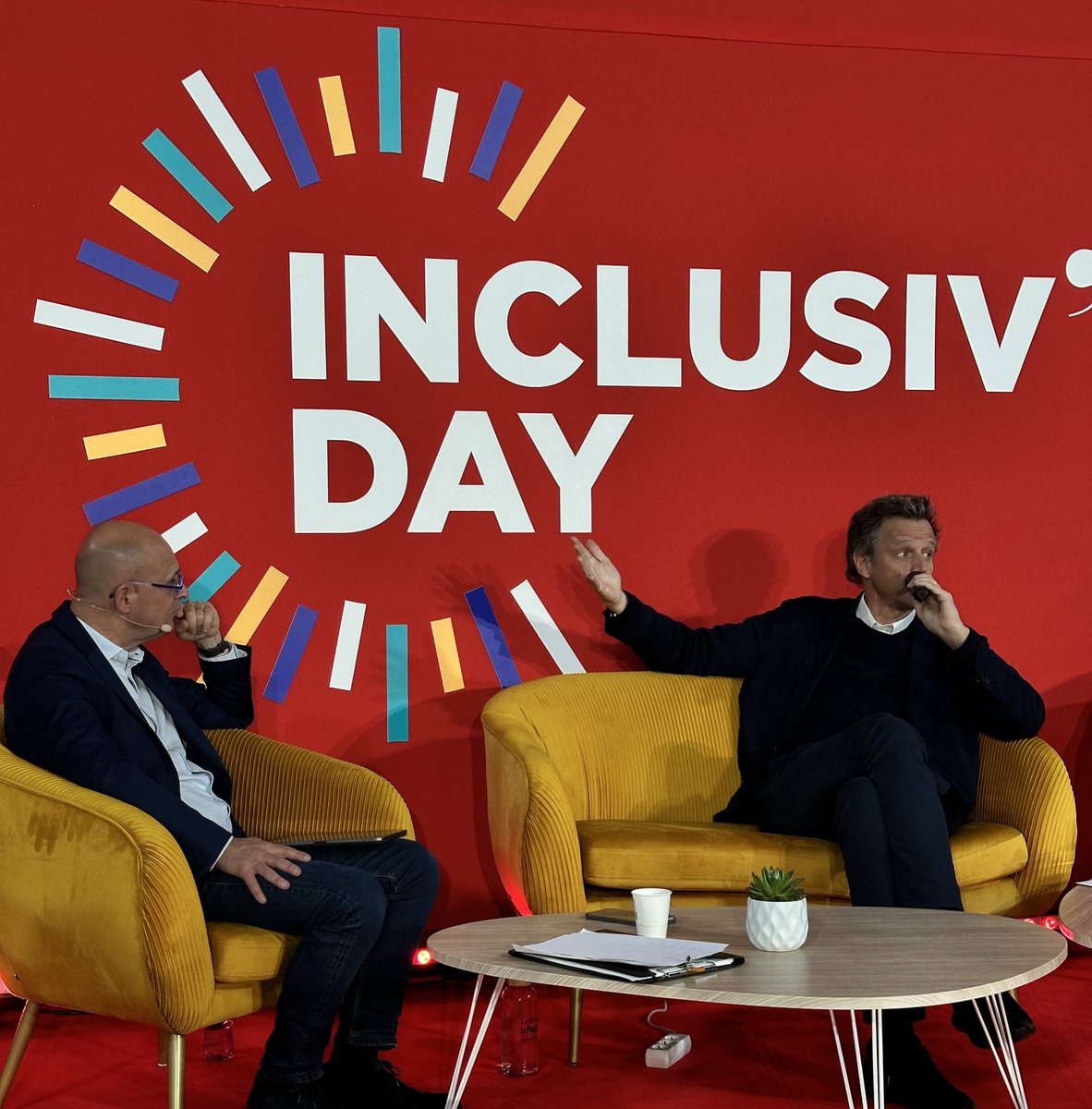 <a href="/ArthurSadoun/">Arthur Sadoun</a> <a href="/PublicisGroupe/">Publicis Groupe</a> « On a pris 3 mesures concrètes chez  <a href="/PublicisGroupe/">Publicis Groupe</a> : 
👉 on a garanti 1an de salaire à toute personne qui se déclare avec un cancer 
👉 on s’assure du suivi du parcours professionnel 
👉 on accompagne aussi les aidants » - <a href="/ArthurSadoun/">Arthur Sadoun</a> 

#InclusivDay