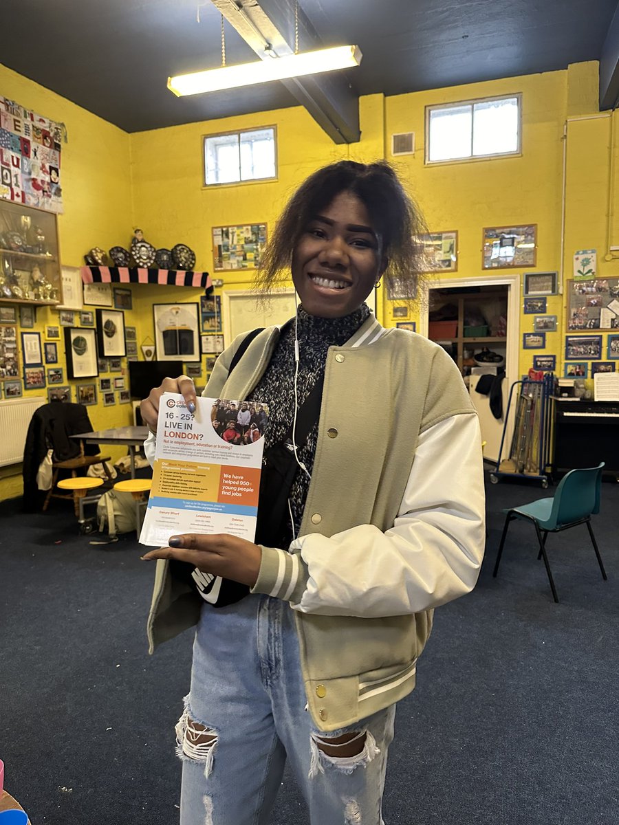 Also great to see #exclubmember Shanna this week - Popping in to say hi and to give us some info about @circlecollectiv where she has just completed a #internship #RoleModel #GoodOldDays #youthwork