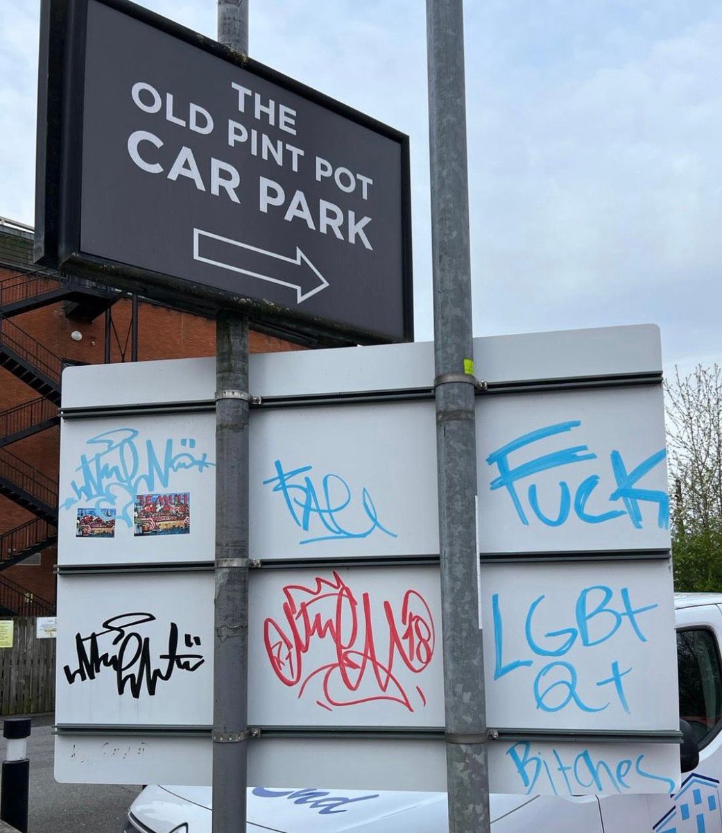 Salford Pride Trustees have noticed homophobic graffiti appearing in and around Chapel St and have reported it to Salford City Council. If you see racist, homophobic or offensive graffiti, please report it to the council. buff.ly/43Q1dj3