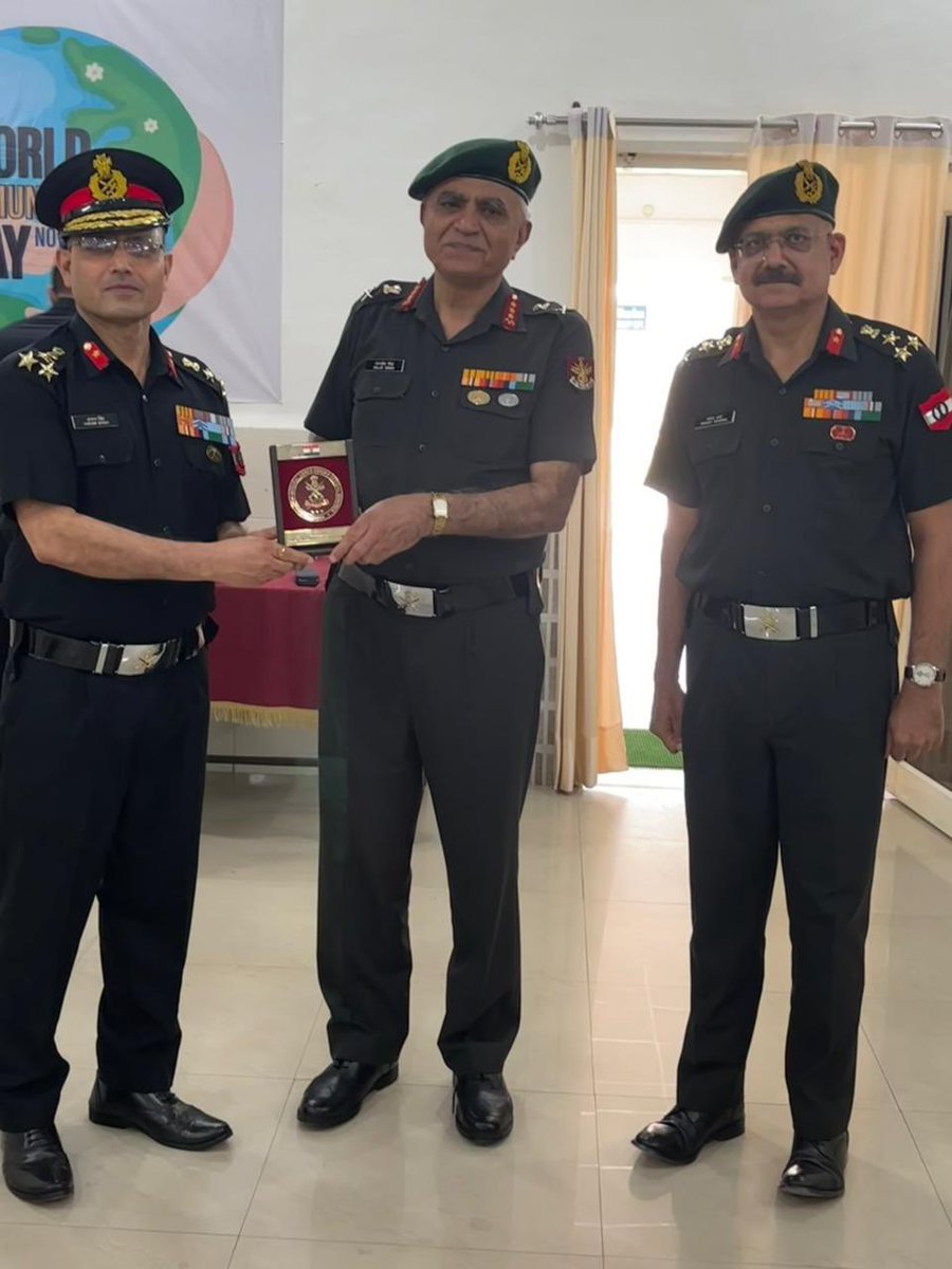Lt Gen Daljit Singh, #DGAFMS, visited #MilitaryHospital #Mathura on 10 April 2024, where he interacted with hospital staff and patients. He lauded the yeoman service provided by the hospital and urged the staff to continue delivering the best possible care to our soldiers, their…