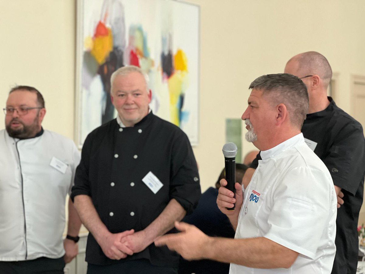 La rencontre annuelle avec les principaux des collèges permet de faire le point sur les actions en cours et à venir. Afin de garantir l’éducation de nos enfants, le Département continue d’investir. Par ailleurs, la construction du collège de Beaupréau débutera à l’été 2025 ! 🚧