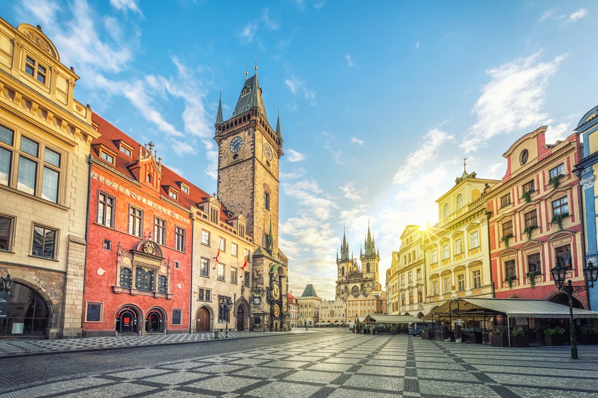 icelollyholiday's tweet photo. The best city break destinations 🌆📍

Whether you’re seeking bright lights or cultural delights, here’s 12 brilliant cities to visit this year!

CITY BREAKS 👉 https://t.co/m5lsLwgdp2 https://t.co/n7bC6R7bkG