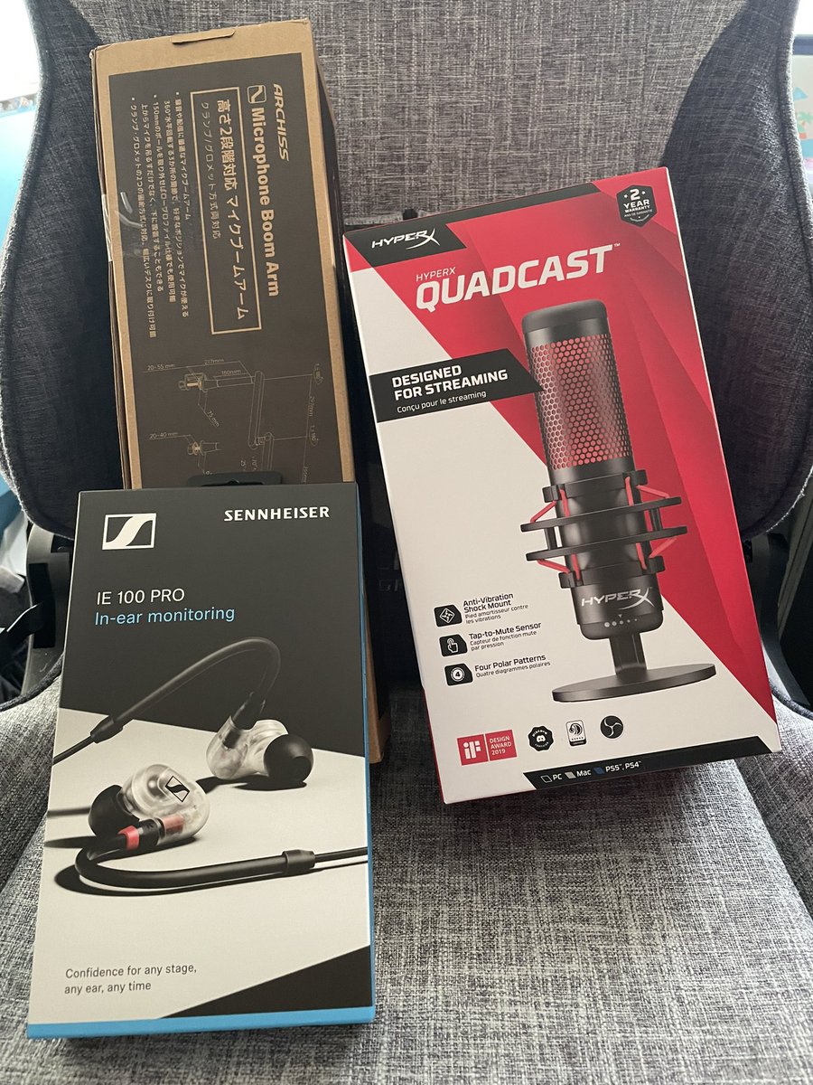 uSny7KOQyN2R0r4's tweet photo. 本日購入のデバイス
HyperX Quadcast 4P5P6AA(¥16,500)
SENNHEISER IE-100-PRO-CLEAR(¥12,990)
ARCHISS AS-MBA01(¥5,840)
#HyperX #SENNHEISER #ARCHISS https://t.co/oP8c5bEho7