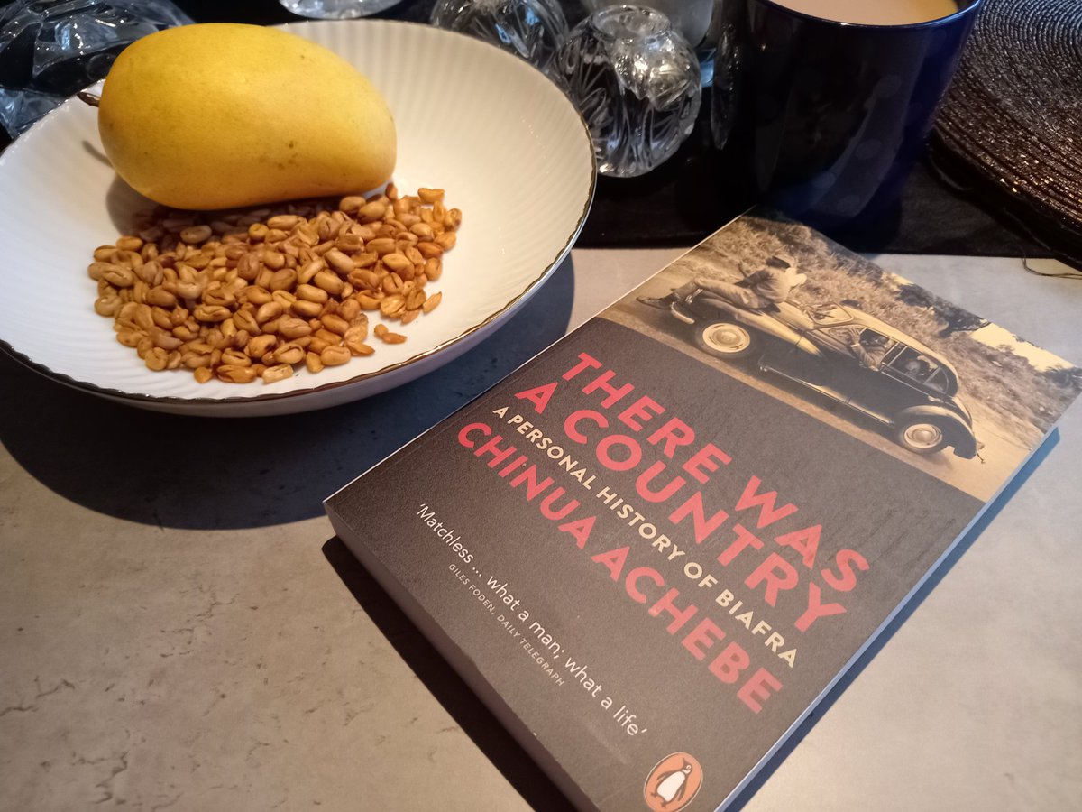 Achebe Chinua, ukwa, fresh mango, coffe. Looks like beginning of a perfect day! His books are an amazing way to discover modern Igbo history and Igbo culture. Who else do you think is as influencial in his/her works as A. Chinua? First person in my mind is Fela Kuti #igboland