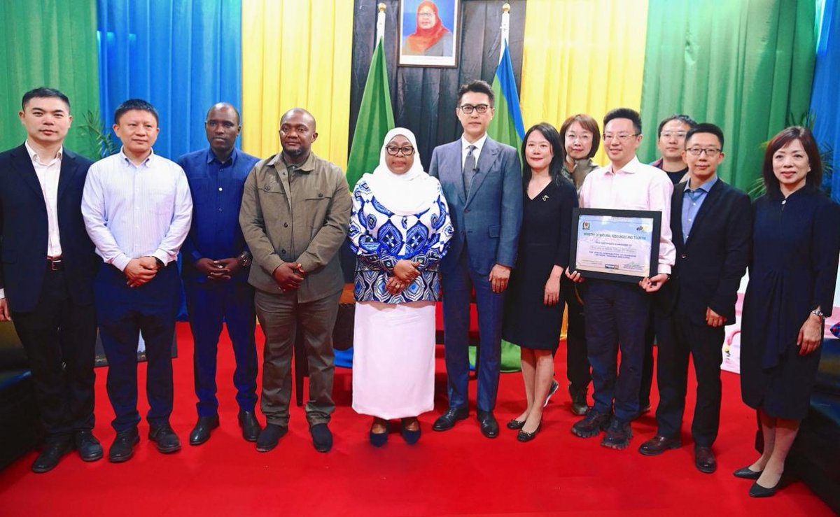 The documentary film dubbed “Amazing Tanzania” recorded by President @SuluhuSamia, Zanzibar’s President @DrHmwinyi & renowned 🇨🇳 actor Jin Dong will be launched in May 2024. Hope the film help attract more 🇨🇳 tourists to 🇹🇿 for its natural beauty & cultural richness.