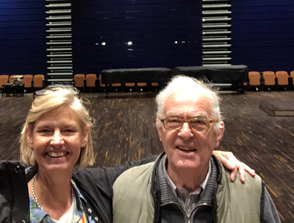 Some people exist behind the scenes and make so much possible without anyone really knowing. Sir Stephen Oliver was such a person, saving <a href="/BlackheathHalls/">Blackheath Halls</a> in 80s, tirelessly supporting <a href="/Ldn_Sinfonietta/">London Sinfonietta</a> <a href="/BrittenPears/">Britten Pears Arts</a> and more. He was a great man and sadly died on Monday evening.