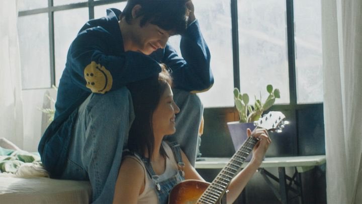 내일 저녁 6시, 신곡 <Shine drop> 이 발매됩니다.
선거철에 쥐도 새도 모르게 내는 신곡…;;; 🐀?🕊️?

포근하고 사랑스러운 노래니까
에그팬 여러분 많이 들어주세요☺️🙏🏻

아무도 모르는 노래가 아니라
아무나 모르는 노래가 됐으면 좋겠습니다.💛

#스탠딩에그 #standingegg #shinedrop