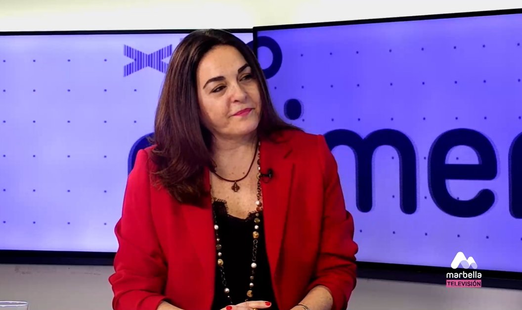 GenesisCareES's tweet photo. La Dra. @DraEscarlata, oncóloga radioterápica, directora clínica de GenesisCare Andalucía y coordinadora médica de GenesisCare Málaga, Benalmádena y Granada, estuvo la semana pasada en @RTVMarbella dando a conocer el Programa Onco-solidario de la Fundación GenesisCare. https://t.co/t298qLQKKP
