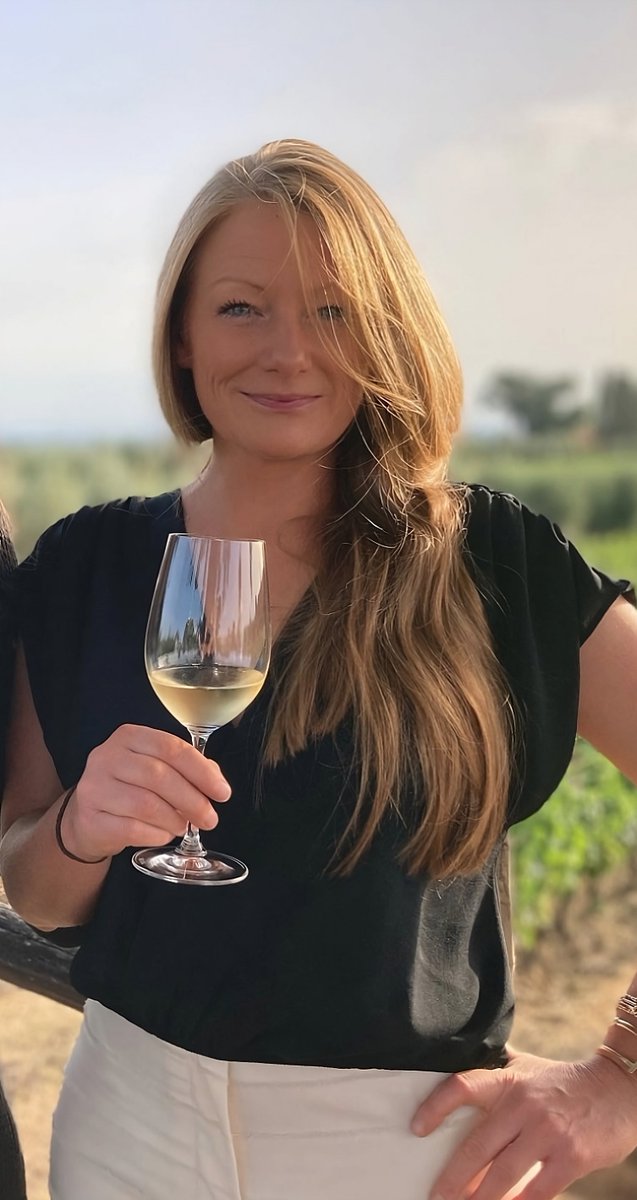 We are delighted to announce the appointment of Georgina Crawley to the position of UK Director Chadwick Family Estates. hatchmansfield.com/new-uk-directo…