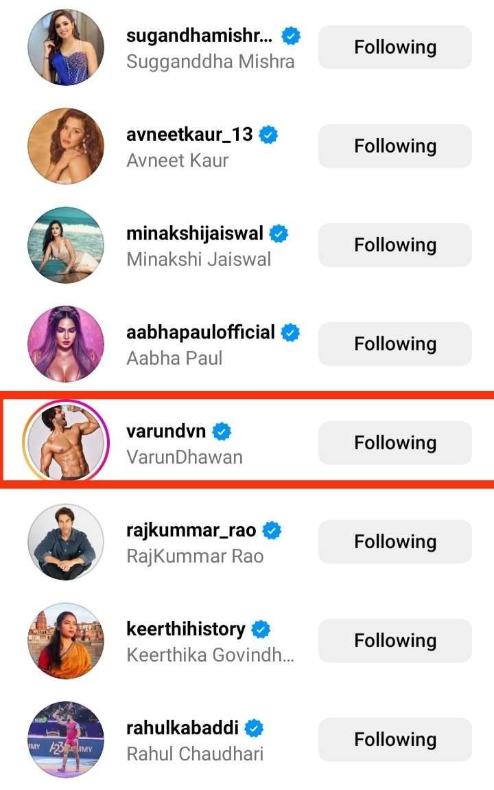 WOW  @Varun_dvn Liked @KanganaTeam Pic ❤️❤️❤️.