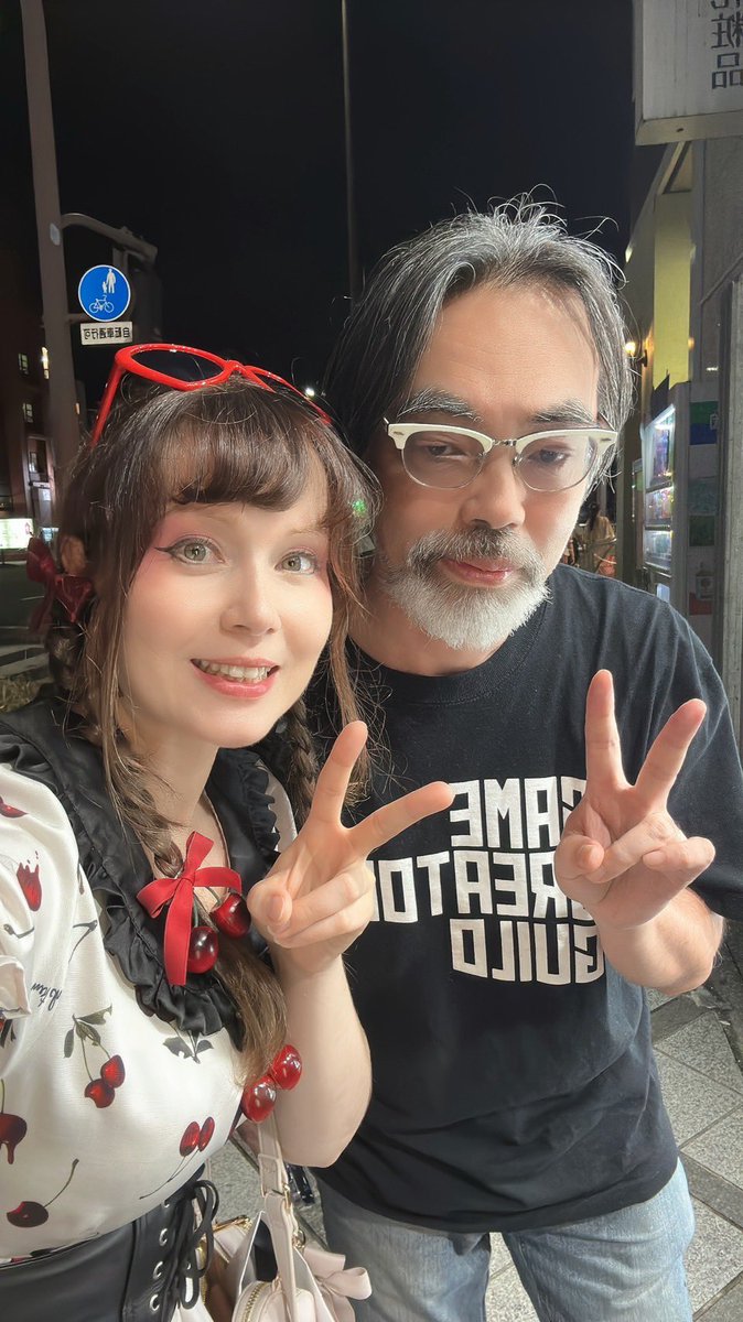 Happy Birthday Mr Imamura! Your work on F-zero, Zelda and other games has inspired generations and will continue to do so with Omega 6. You’re an artistic inspiration and it’s always a pleasure to meet you.