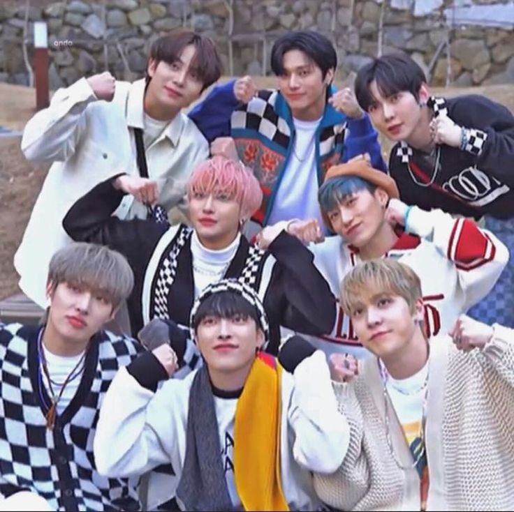 aysartiny's tweet image. Hayırlı bayramlar herkese 
Güzel ve bol harclikli bir gün olsun hepimize için seviliyorsunuz
Bayram seferlerini de sole birakayim