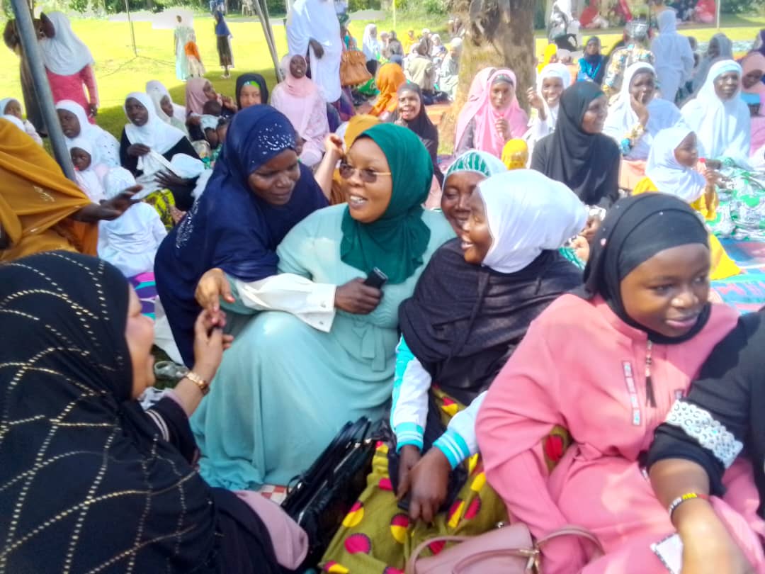 Today I joined  the Kisoro Muslim community during the Eid mubarak prayers. I congratulate them for going through the fasting period successfully. Eid Mubarak