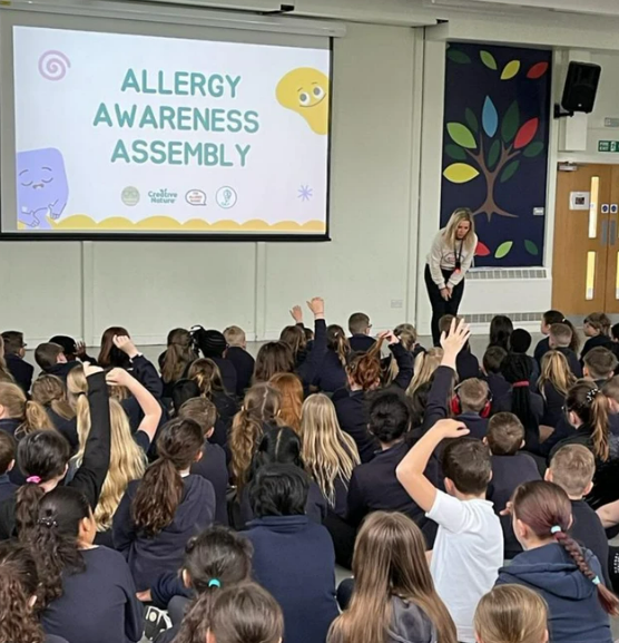creativenature's tweet photo. Would you like your child's school to take food allergies more seriously? Our Allergy Awareness Assemblies are back and if you would like a pack to give to your child's school, please get in touch with us at hello@creative-nature.uk.com #allergies #awareness #schools https://t.co/6xY8CdA3bT