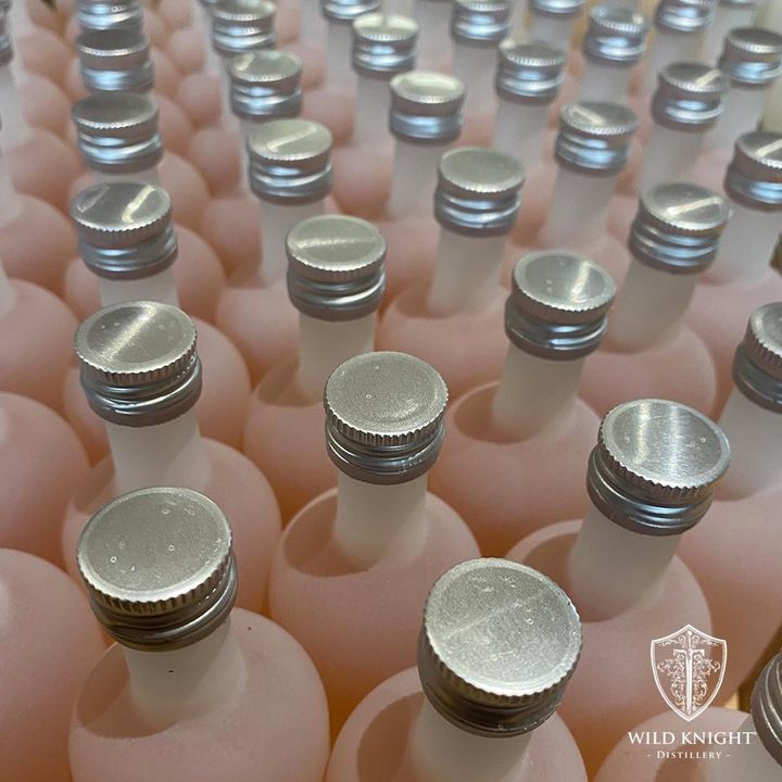 A busy day today bottling our Boadicea® Gin - Rosa. Everything we do is completed by hand, by us, including bottling & labelling. We hope you enjoy our spirits as much as we love making them for you. Cheers & Enjoy! . #gin #boadiceagin #rosa #cocktails #mixology