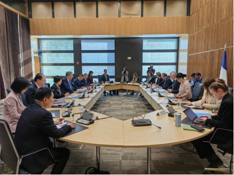 On April 8, China’s Minister of Commerce Wang Wentao met with French Finance Minister Bruno Le Maire in Paris, France. The two had candid discussions on issues related to China-France economic and trade cooperation.