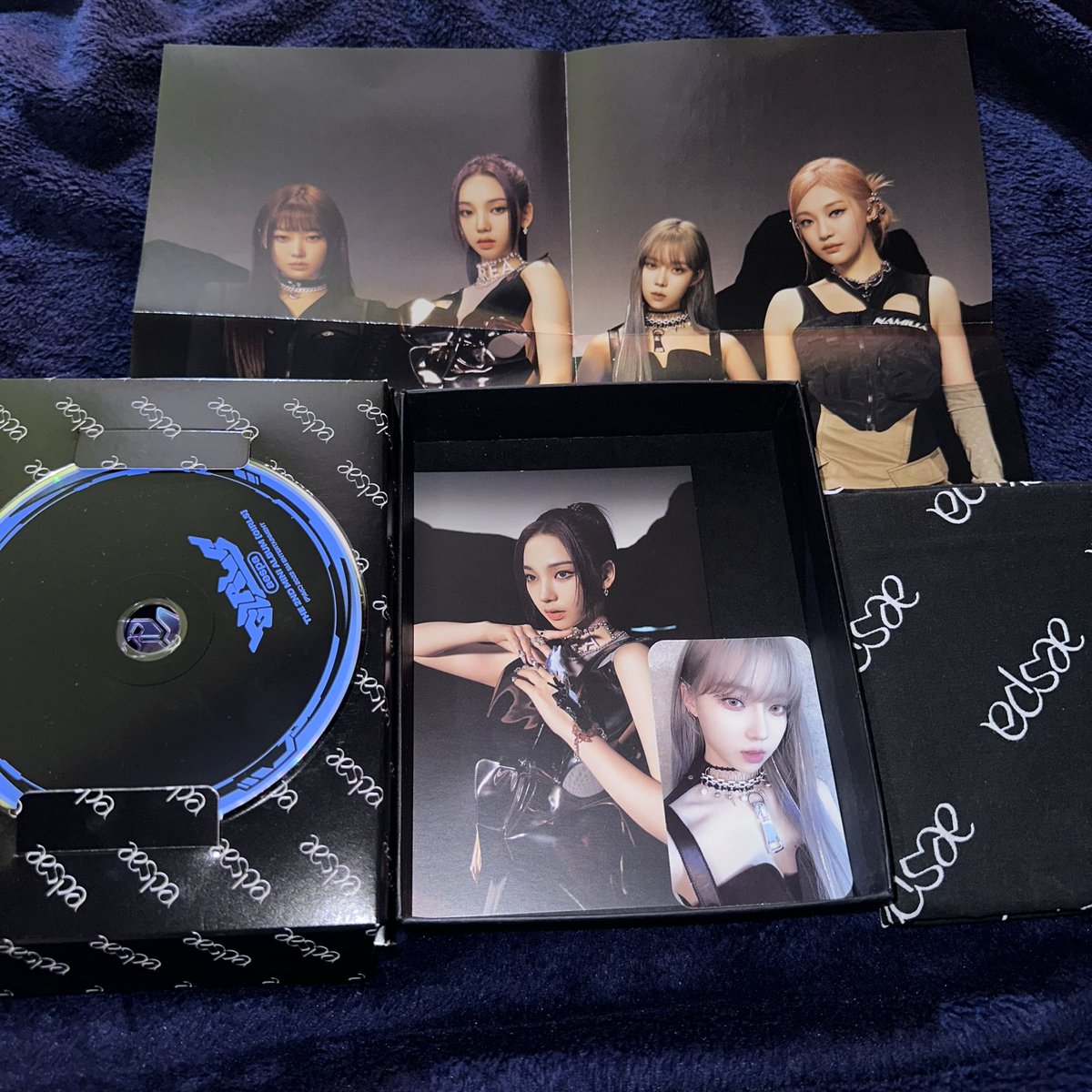 chinarchyves's tweet photo. WTS LFB | PH

˙✧˖° Aespa Girls Deluxe Album  ༘ ⋆｡˚
     ⤷ Box - ₱600 each (bandana, acrylic frame, notepad, metal badge)
     ⤷ Winter PC - ₱1500
     ⤷ PC + 1 Box - ₱2000

⟢ on hand
⟢ 1 month dop with nrdp

・❥・read pinned byt

@aespamarketph https://t.co/mNB3dsyBLf