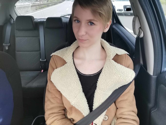 Pas de live ce matin j'ai un petit rendez vous mais je vous emm&egrave;ne! https://t.co/HvJhICWPCs<a href="/tag/advent"class="tags"><span>#advent</span></a><a href="/tag/adventcalendar"class="tags"><span>#adventcalendar</span></a><a href="/tag/christmas2023"class="tags"><span>#christmas2023</span></a>