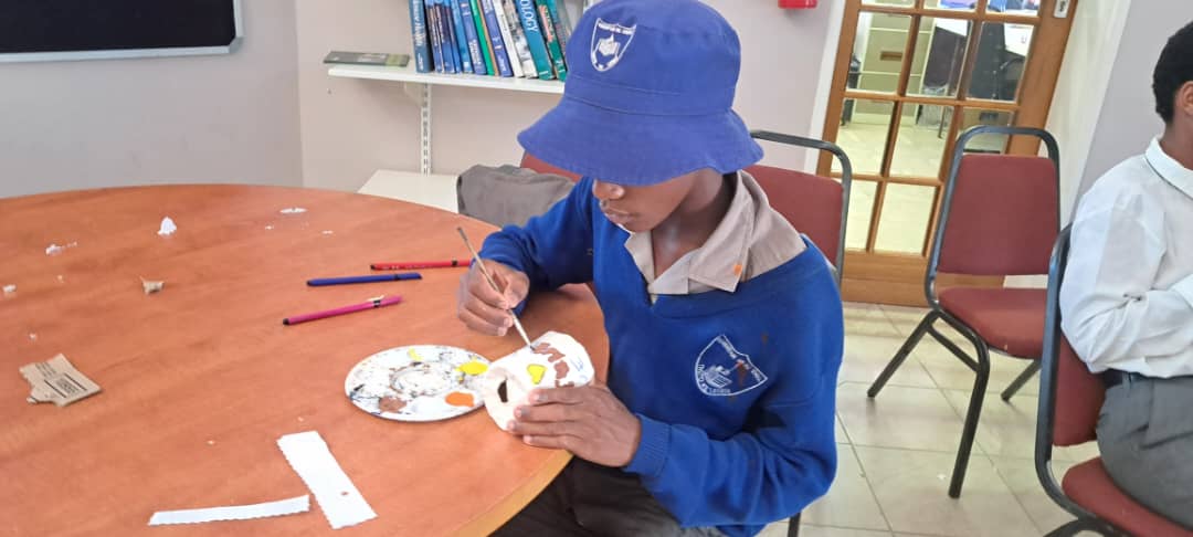 🌟 Budgeting Spotlight! 🌟

Kudos to our Materra participant for embracing budgeting with their DIY money box! 📦💰 These steps are crucial for financial empowerment. Keep it up! 
And remember, dedicating time to budget can transform your financial journey!  #UnlockingPotential