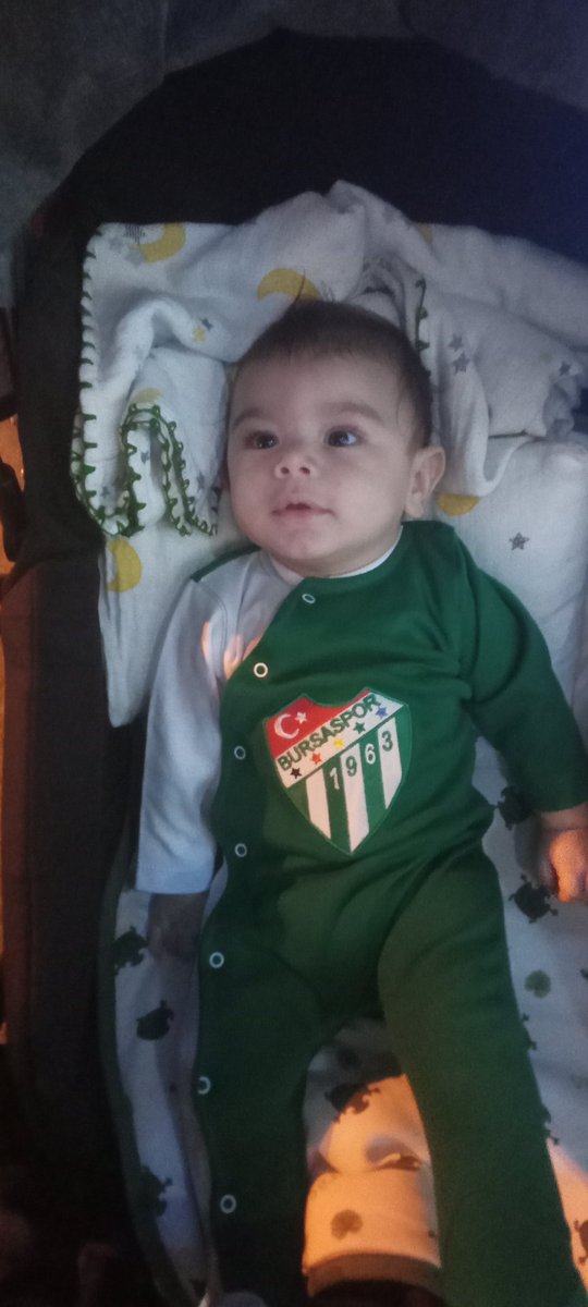 Ee Bursaspor ne oldu diyen Akrabalara yok ya Bursaspor takip bile etmiyorum derken benim oğlanın Kombin