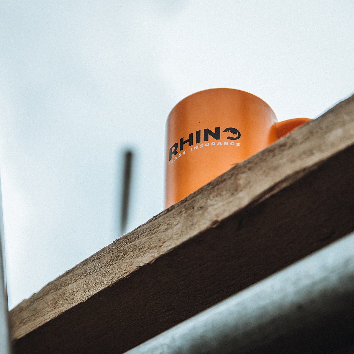 Things that just hit right: Rhino swag being spotted on a busy building site 👀🔥 rhinotradeinsurance.com/quote/ #tradespeople #buildingsite #tradeinsurance