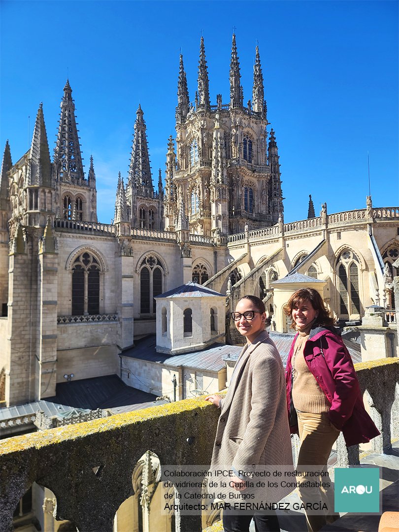 Arquestudio's tweet photo. El trabajo que te hace disfrutar! Que afortunada me siento. Colaboración con el IPCE. Capilla de los Condestables en la Catedral de Burgos. #catedraldebuergos #estudioarqu #MarFernandezGarcia https://t.co/c8WCgv6lJq