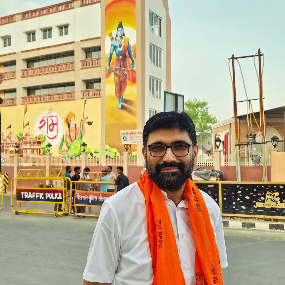 VivekKarwa's tweet photo. Blessed to have Darshan of #RamLalla at #ayodhya.
Every Hindu should visit the temple to feel the vibrance and energy in the place.
#jaishriram🙏
#flywalksail #mostwantedindian #vivekkarwa #travel #travelphotography #travelsip #investtotravel #ayodhyarammandir🚩 https://t.co/xldzath4sC