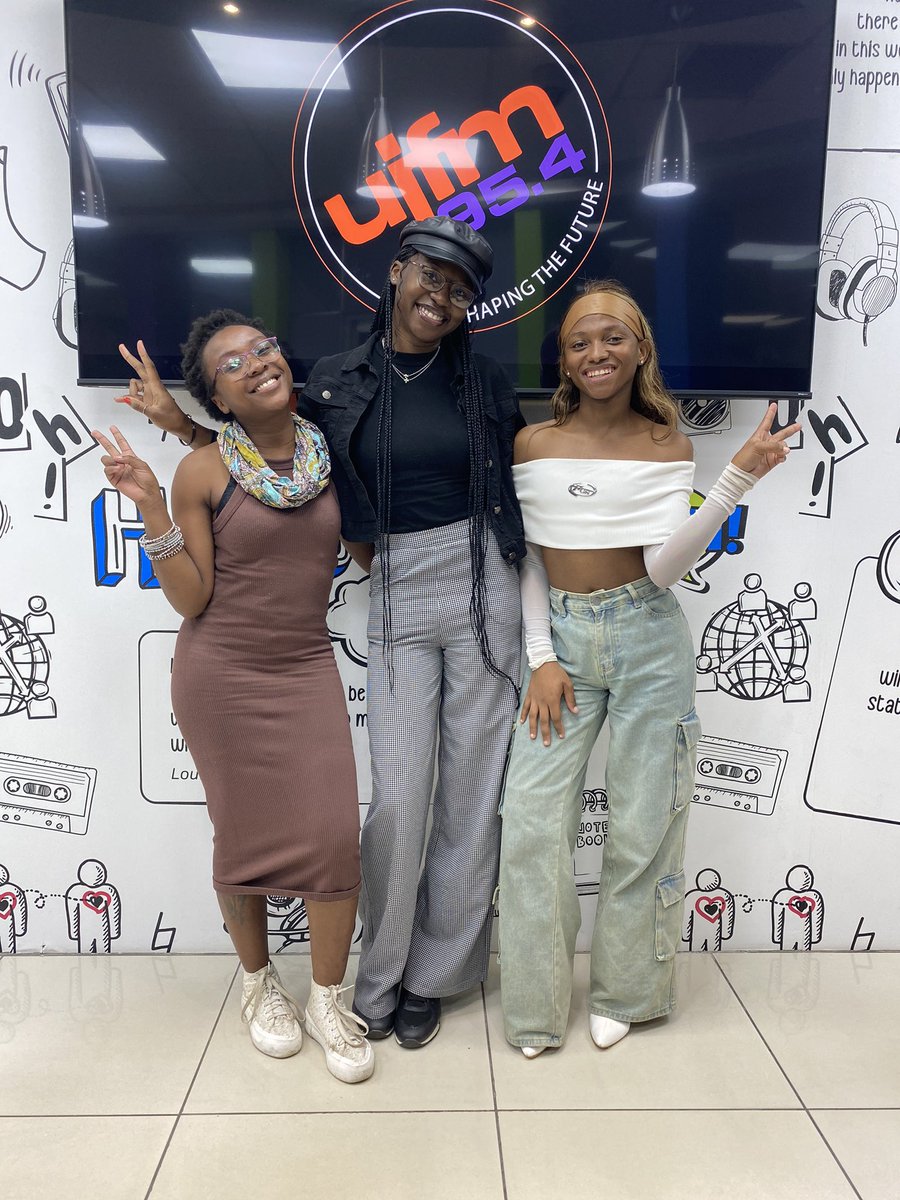 We just hosted Devine from the Academic Writing Center. Devine spoke on the stages of academic writing, different forms of writing and the features of writing.

Thank you for joining us on your fave radio station🫶🏽💫

#UJFM954 
#AcademicWritingCenter
