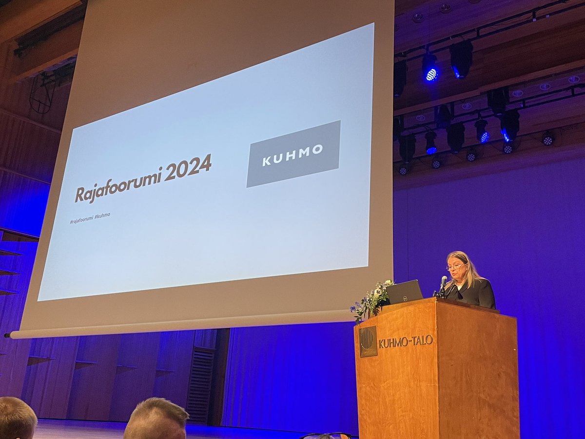 Kuhmon kaupunki (@kuhmonkaupunki) on Twitter photo Maahanmuuttoviraston puheenvuoron pitää tulosalueen johtaja Jaana Sankilampi. Kuhmossa Migrin toimipiste on ollut jo 20 vuotta. <a href="/Maahanmuuttovir/">Maahanmuuttovirasto</a>
#rajafoorumi #kuhmo #itäraja Maahanmuuttoviraston puheenvuoron pitää tulosalueen johtaja Jaana Sankilampi. Kuhmossa Migrin toimipiste on ollut jo 20 vuotta. <a href="/Maahanmuuttovir/">Maahanmuuttovirasto</a>
#rajafoorumi #kuhmo #itäraja