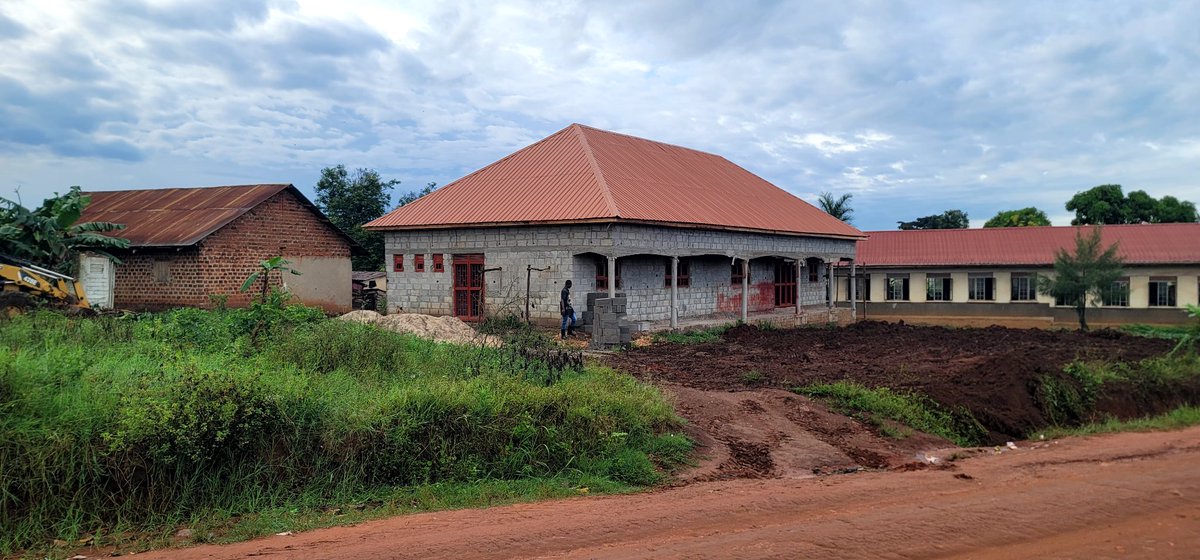 Land grading at Mwererwe Parish Health Centre is happening. Saturday 20th April 2024 is the Mega Fundraising for its completion. You are all invited to contribute #SafeMotherhoodgoals @kyamageroandrew @AbiazRwamwiri @GODFREY_Kutesa @Bukasha91 @NewtonAllan6 @Dreadful45 @Akeda4