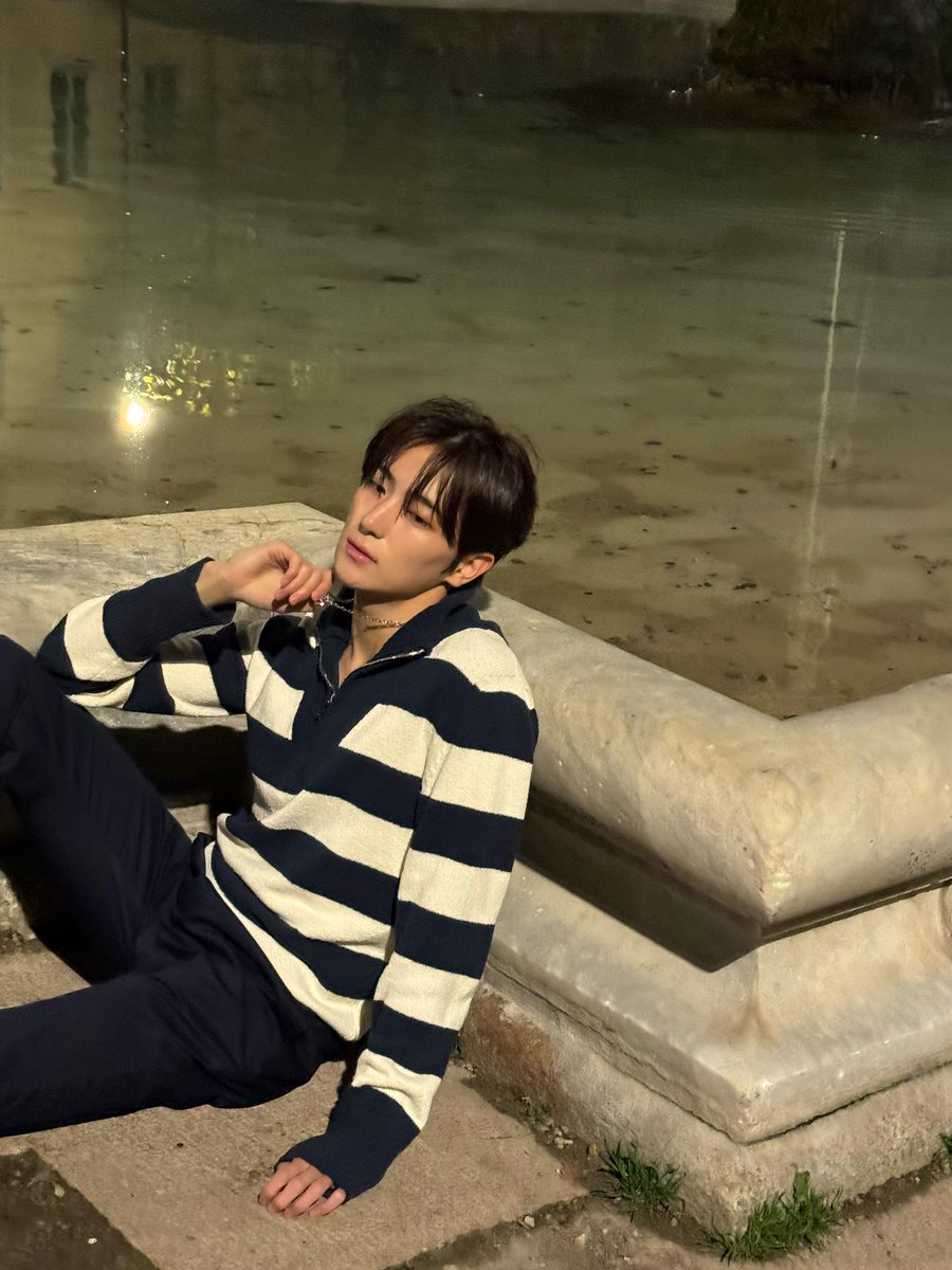 daydream913hj's tweet photo. #현재 사진 선물 https://t.co/yxx6LS1ufy