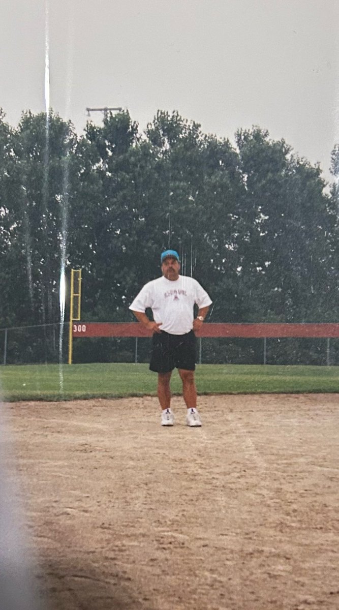 saylor_2's tweet photo. Dad I love you so much! Words cannot describe how much I hurt. I will miss you every day. We lost a dad, a grandpa (papa), a husband, a coach, a mentor, a role model, and much more because you impacted so many people! 

I wouldn’t be the man and husband I am today without you! https://t.co/fVBMXBHyVd